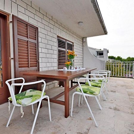 Apartment Jakov Donji Okrug  Exterior foto
