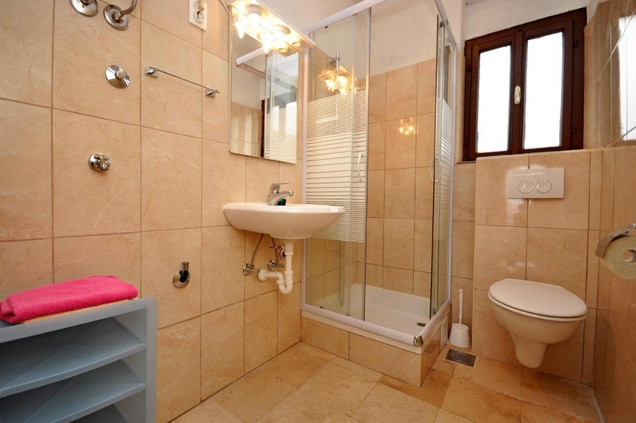 Apartment Jakov Donji Okrug  Exterior foto