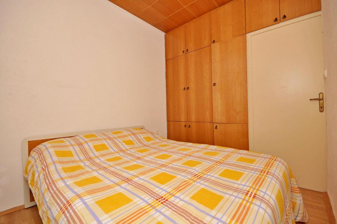 Apartment Jakov Donji Okrug  Exterior foto